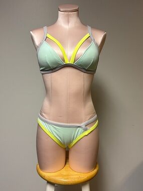 Light Mint & Neon Yellow Strappy Bra and Bikini Set - Women Medium